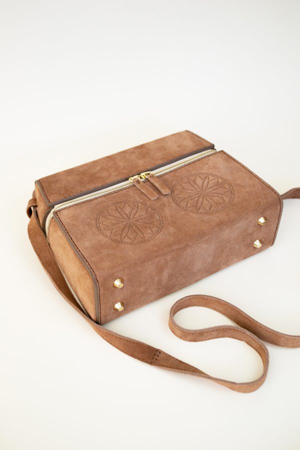The Heirloom Bag Suede - imagine 9