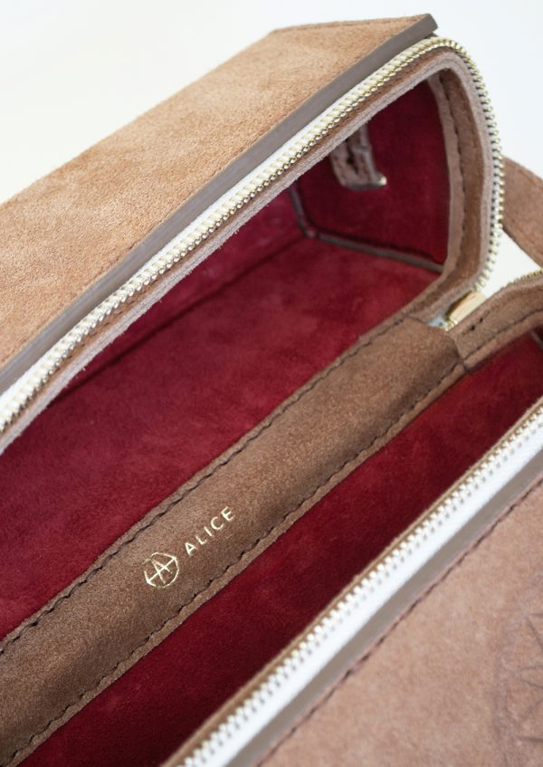 The Heirloom Bag Suede - imagine 11