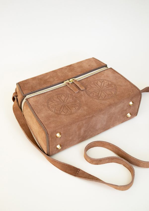 The Heirloom Bag Suede - imagine 8