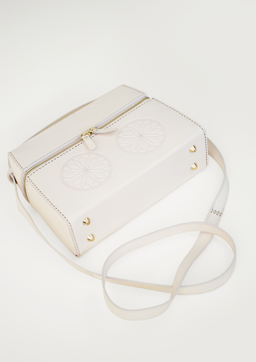 The Heirloom Bag Ivory - Image 7