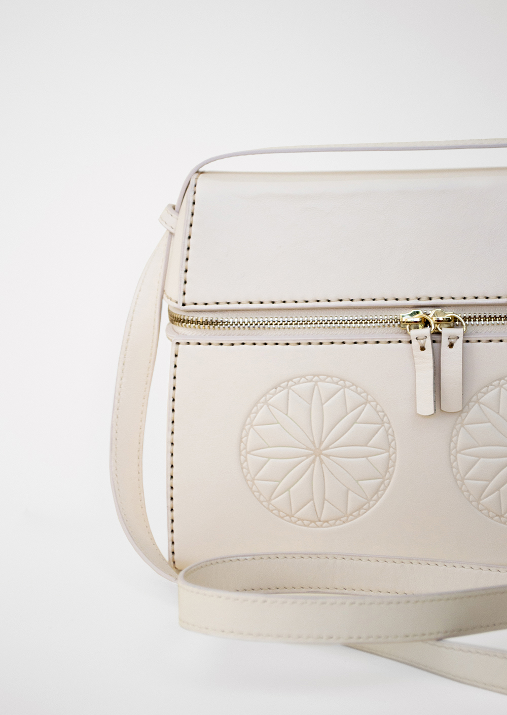The Heirloom Bag Ivory - Image 4